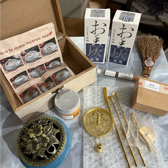 Make your own Insense Seals - Picture 3 of 4